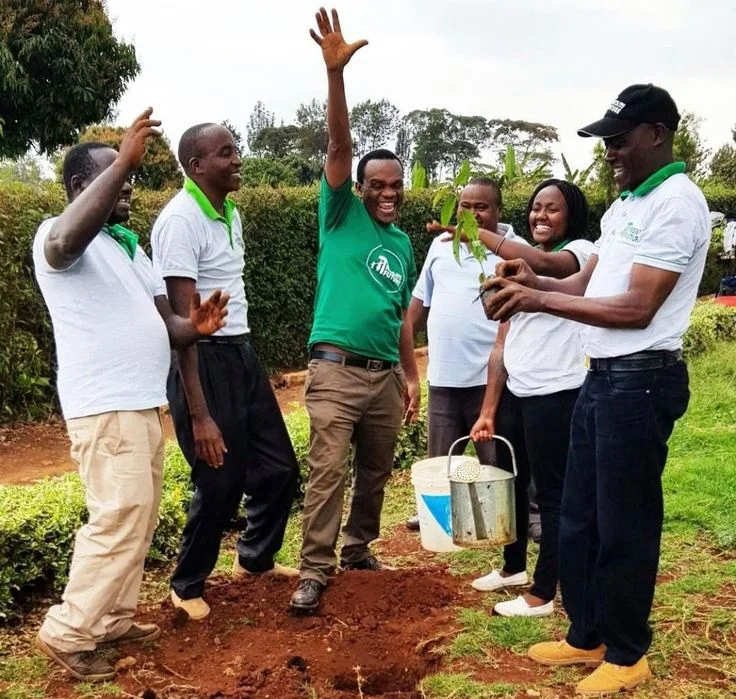 Field demonstration with small group outdoors